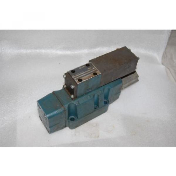 BOSCH Canada India REXROTH VALVE 0811404614 #1 image