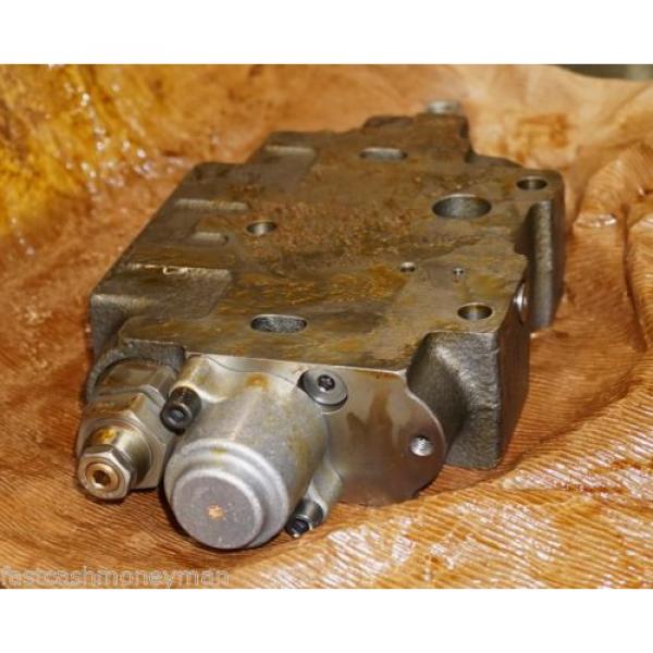 OSHKOSH India Canada MILITARY TRUCK HYDRAULIC VALVE 16-02-552-248 2CX109 4810-01-226-2224 #6 image