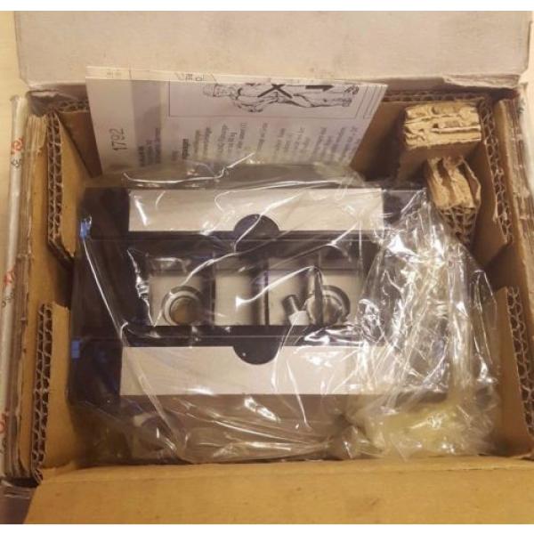 New Singapore France Rexroth Bosch R165141410 Runner Block/ Ball Rail #1 image